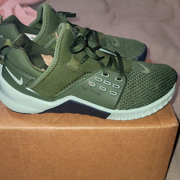 Nike Free X Metcon 2 Men US 8 Legion Green Running Shoes AQ8306-303. EUC CLEANED - Picture 1 of 9